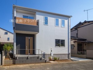 さいたま市見沼区中川新築